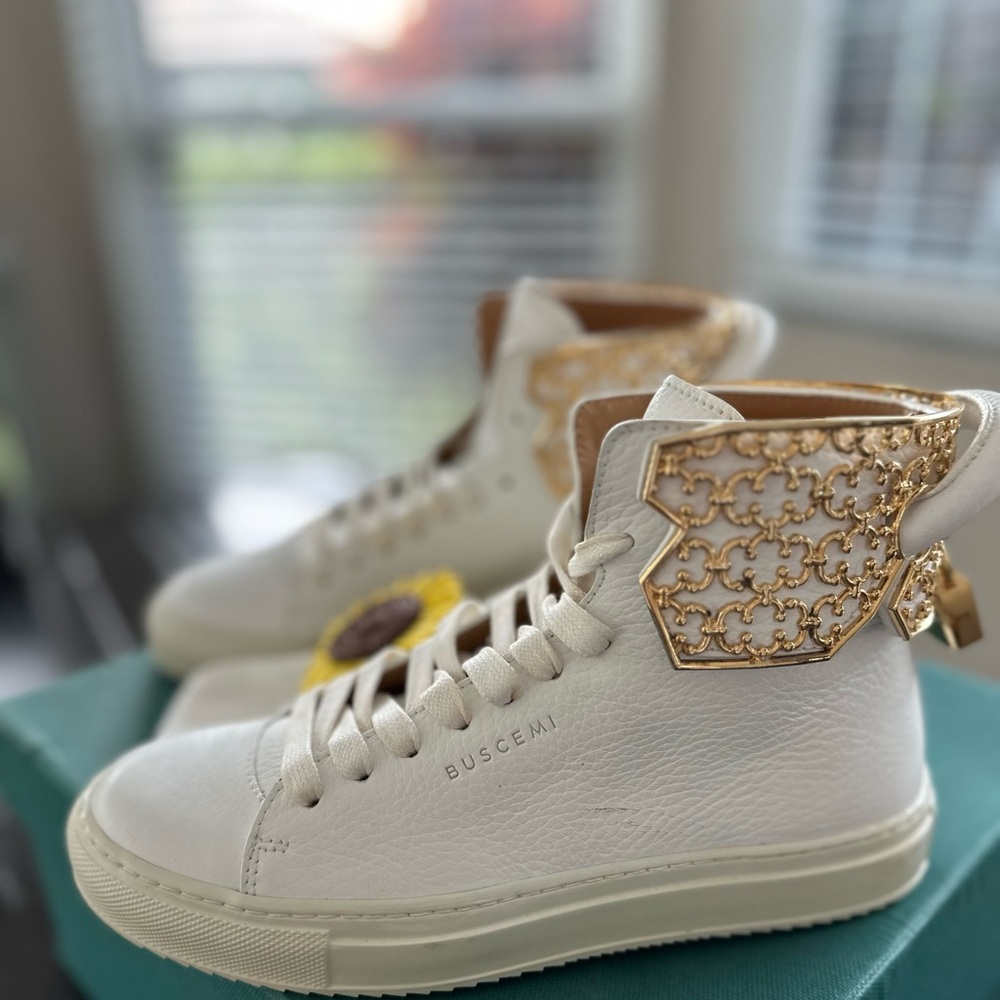 Women's Buscemi shoes